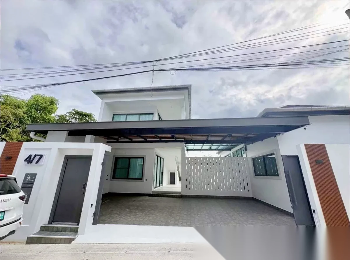 4 Bedroom Villa for rent · Chalong · Pool Access — photo 2