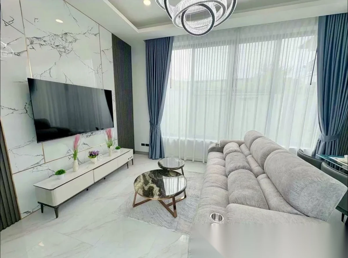 4 Bedroom Villa for rent · Chalong · Pool Access — photo 4