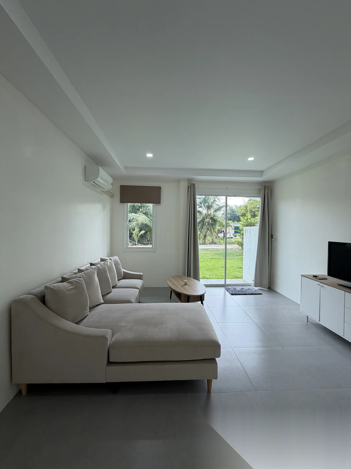 1 Bedroom House for rent · Si Sunthon · Garden View — photo 5