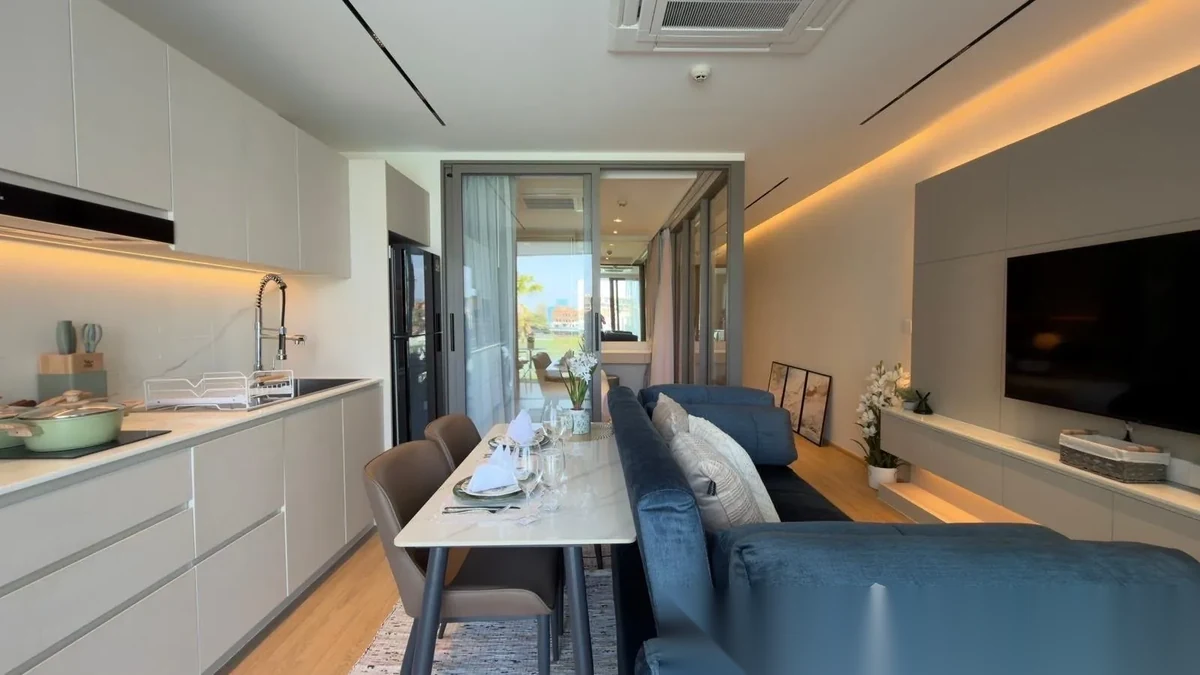 1 Bedroom Apartment for rent at The Aqua complex · Choeng Thale · Lake View — photo 7