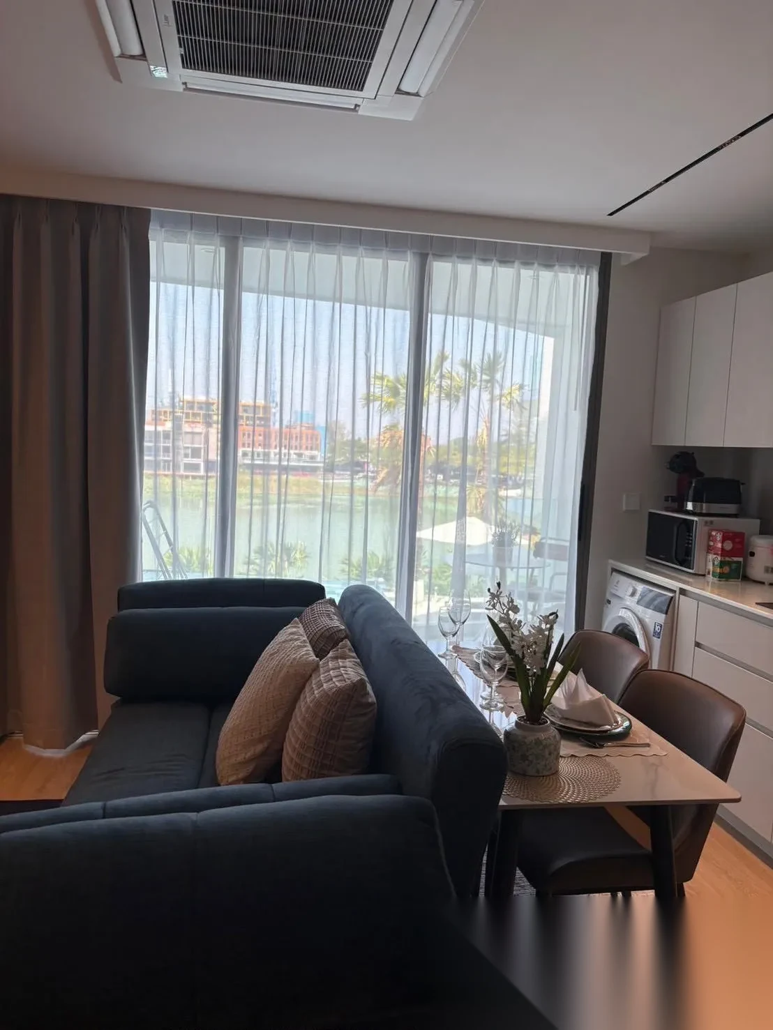 1 Bedroom Apartment for rent at The Aqua complex · Choeng Thale · Lake View — photo 8