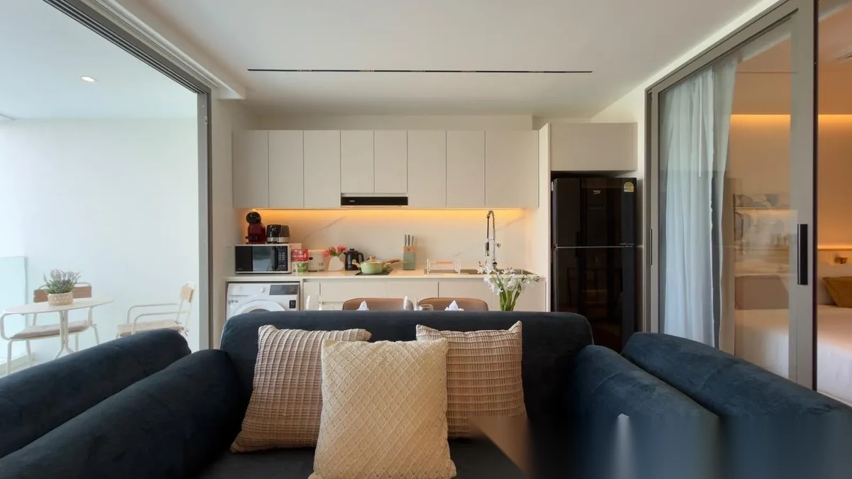 1 Bedroom Apartment for rent at The Aqua complex · Choeng Thale · Lake View — photo 9