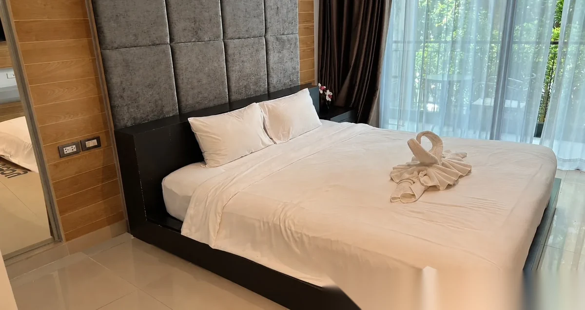 Studio Apartment for sale at The Emerald Terrace complex · Patong · Garden View