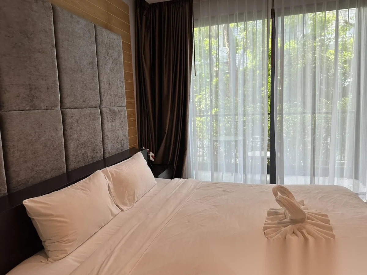Studio Apartment for sale at The Emerald Terrace complex · Patong · Garden View — photo 3