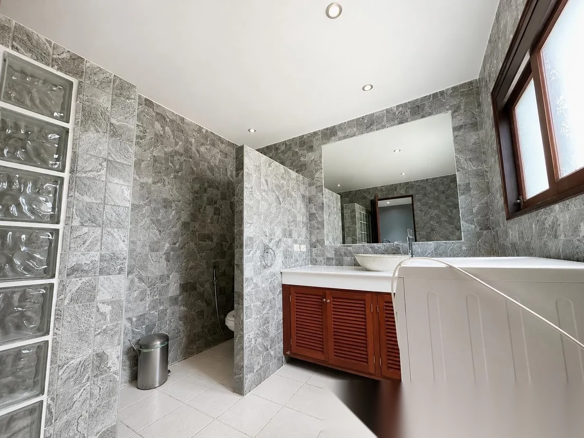 4 Bedroom Villa for sale at Loch Palm Golf Club complex · Kathu · Pool View — photo 15