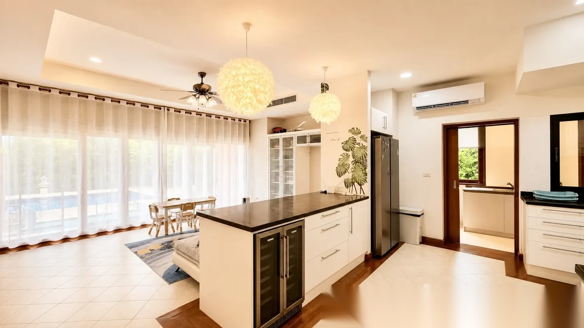 Вилла 4BR в комплексе Laguna Village Residences Phase 2 · Чернг Тале / Bang Tao · Вид на озеро — фото 6