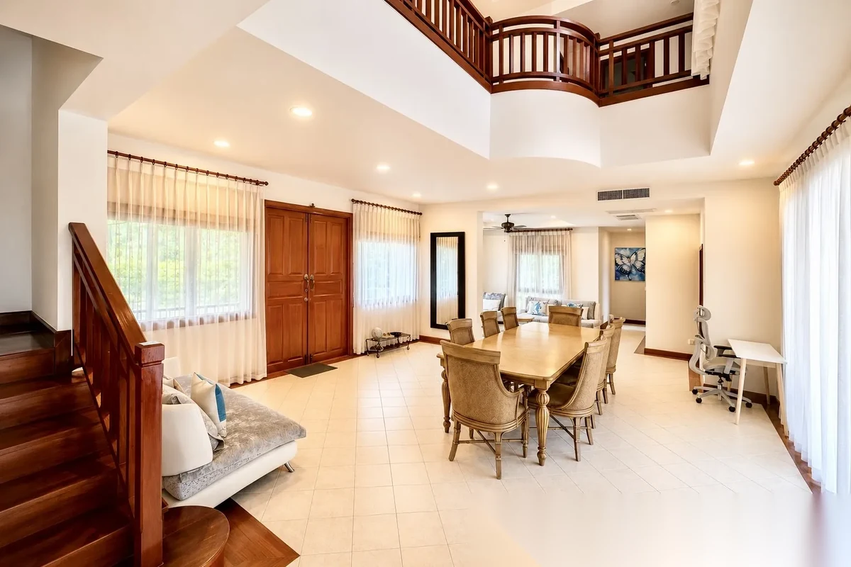 Вилла 4BR в комплексе Laguna Village Residences Phase 2 · Чернг Тале / Bang Tao · Вид на озеро — фото 11