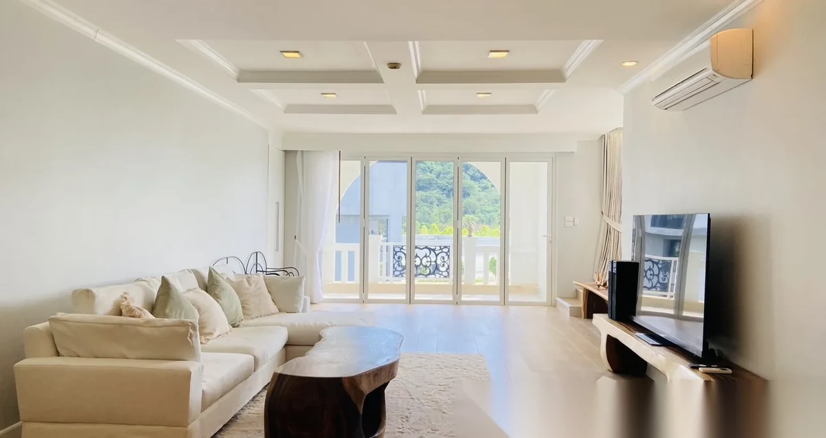 2 Bedroom Penthouse for rent at The Heritage Suites complex · Kathu · Garden View