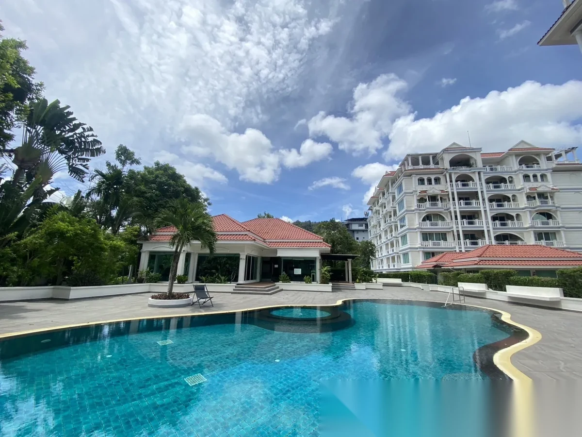 2 Bedroom Penthouse for rent at The Heritage Suites complex · Kathu · Garden View — photo 3