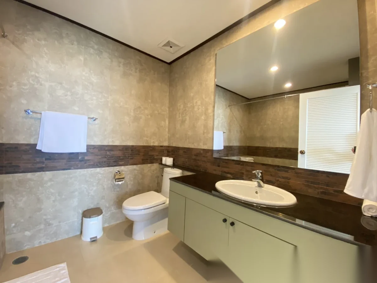 2 Bedroom Penthouse for rent at The Heritage Suites complex · Kathu · Garden View — photo 12