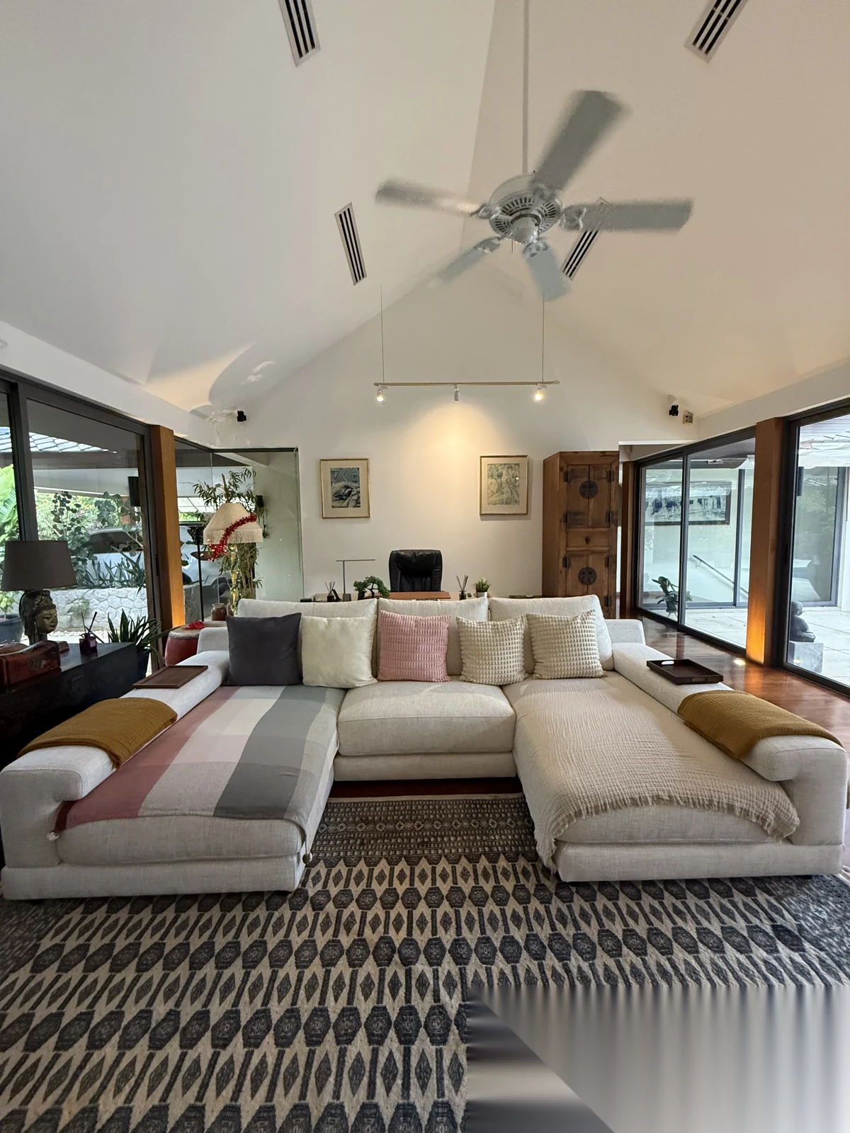 5 Bedroom Villa for sale at Rawai Villas complex · Rawai · Pool View — photo 24