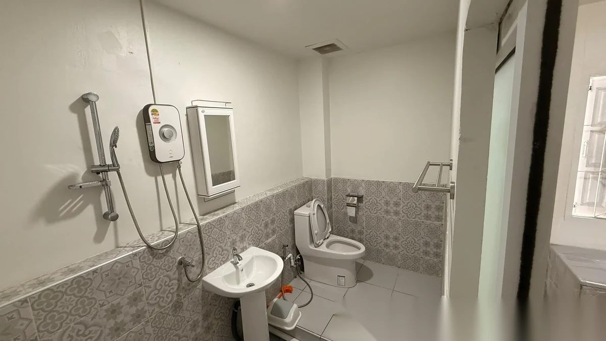 1 Bedroom Penthouse for rent at Apartment in Surin Phuket complex · Choeng Thale · Sea View — photo 4