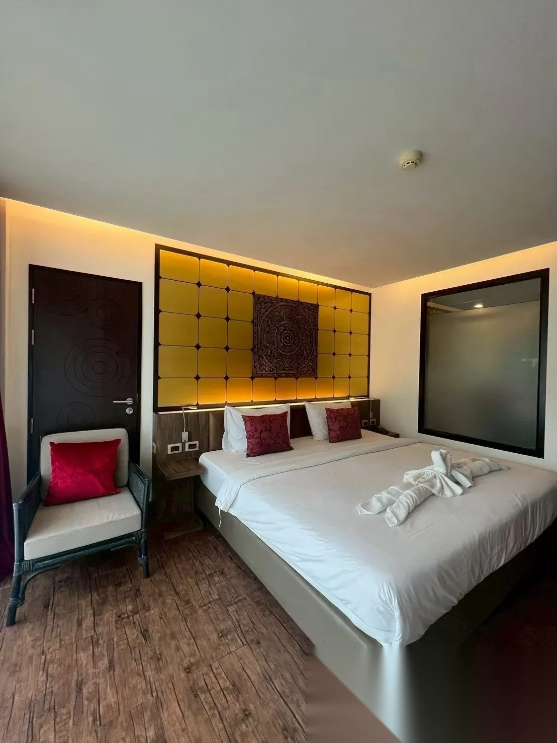 Studio Apartment for rent at The Beach Boutique House Kata complex · Karon