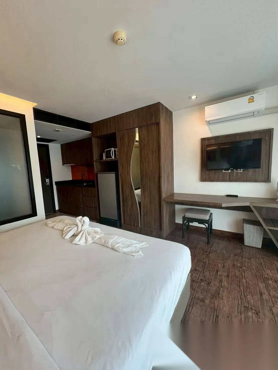 Studio Apartment for rent at The Beach Boutique House Kata complex · Karon — photo 10