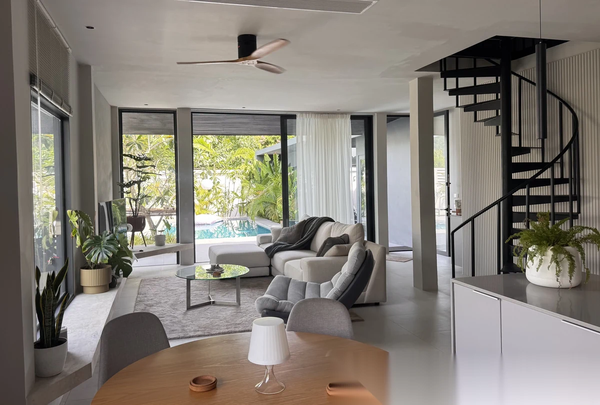 4 Bedroom Villa for sale · Pool View — photo 12