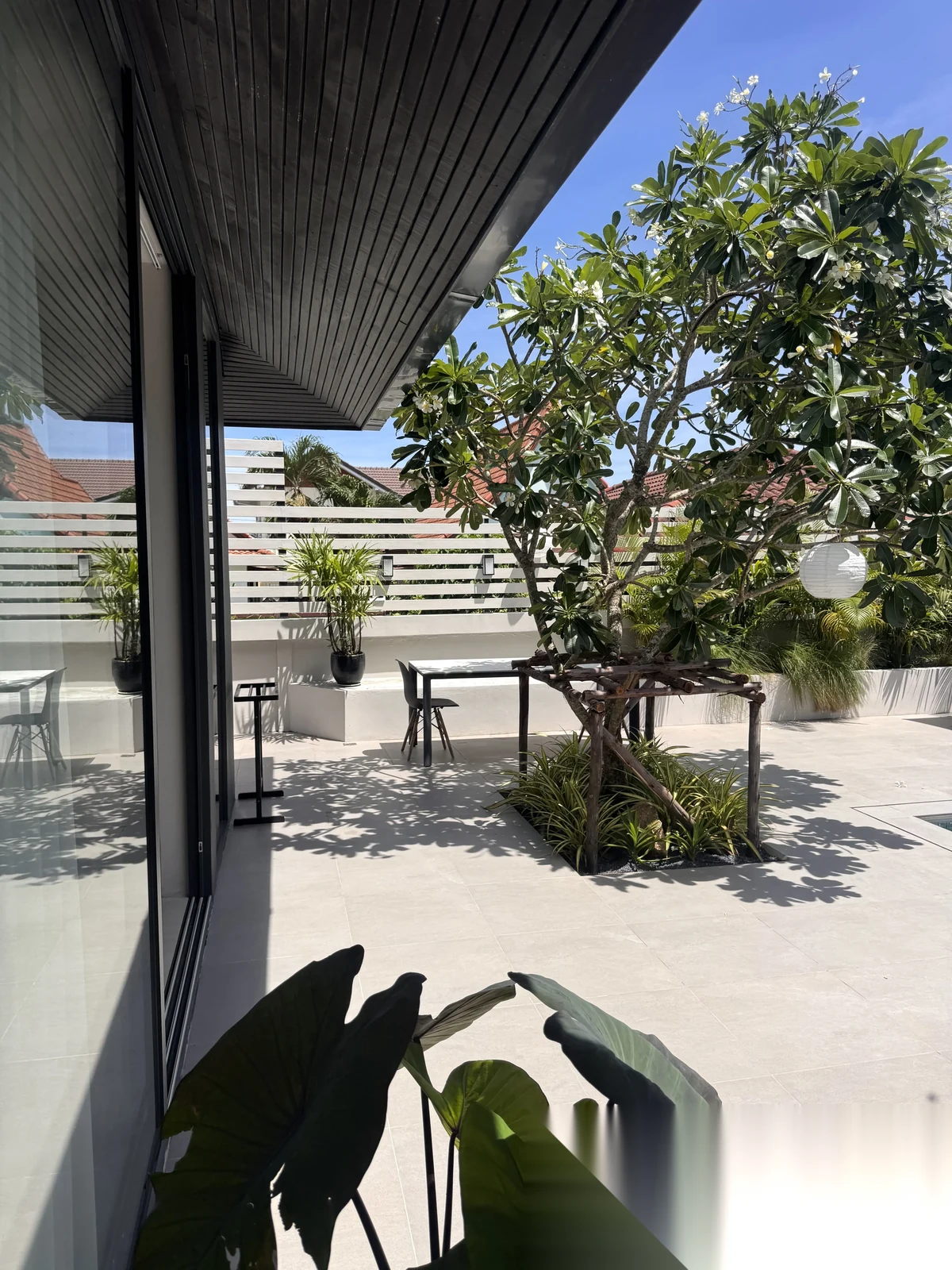 4 Bedroom Villa for sale · Pool View — photo 15