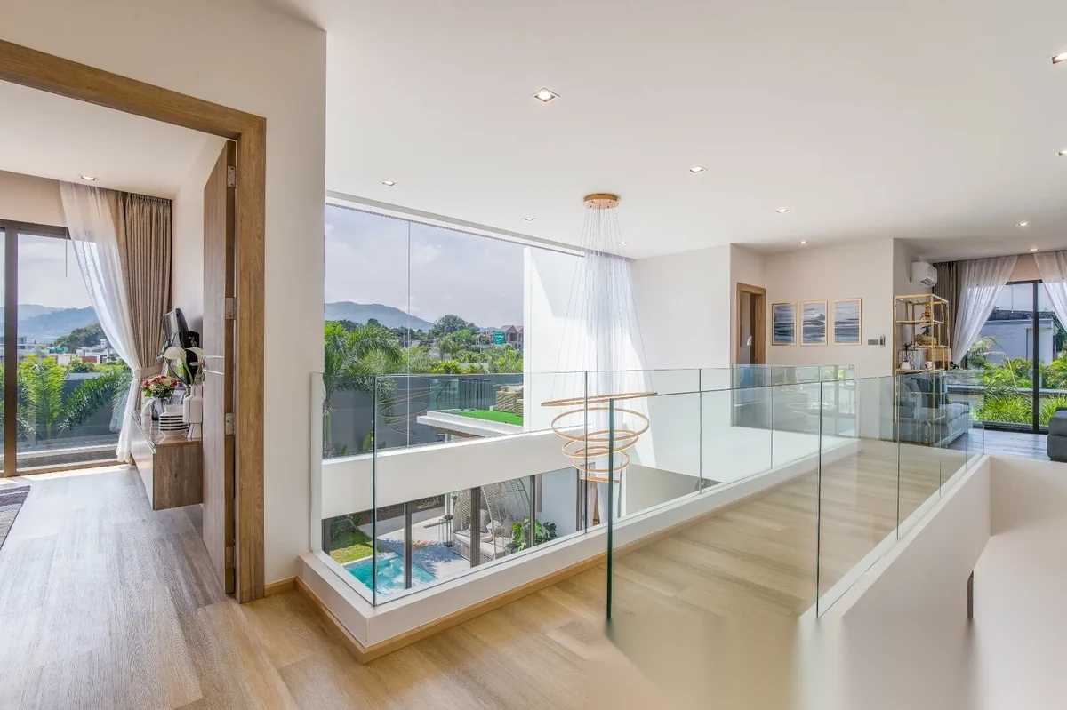 3 Bedroom Villa for sale at Zenithy Pool Villa complex · Si Sunthon · Pool View — photo 4