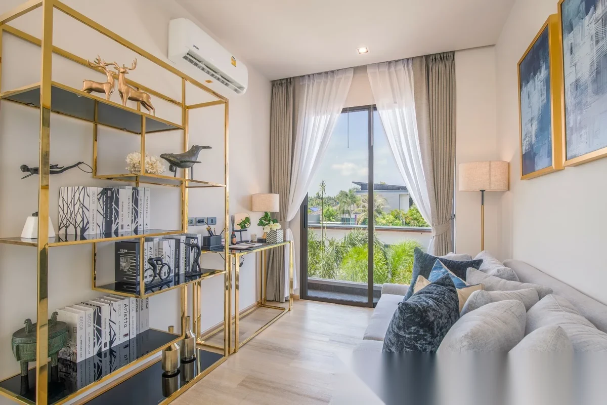 3 Bedroom Villa for sale at Zenithy Pool Villa complex · Si Sunthon · Pool View — photo 5