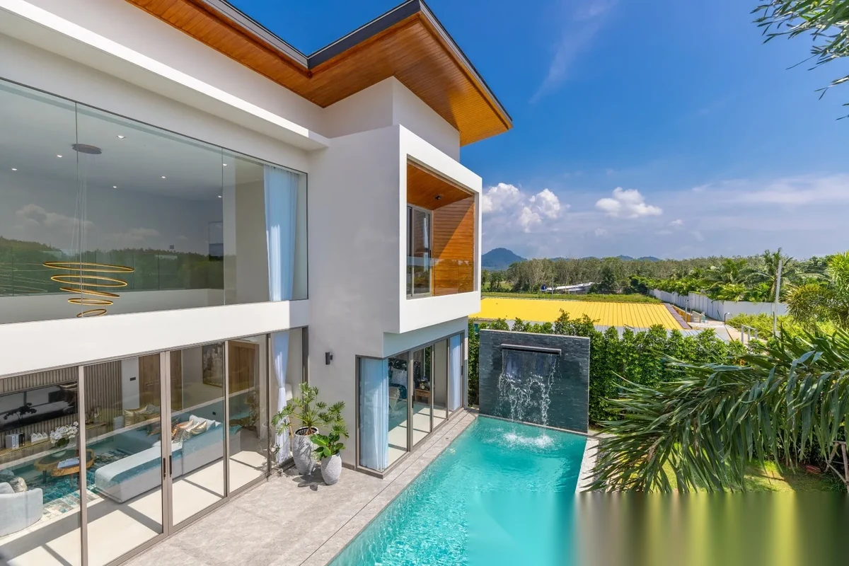3 Bedroom Villa for sale at Zenithy Pool Villa complex · Si Sunthon · Pool View — photo 20