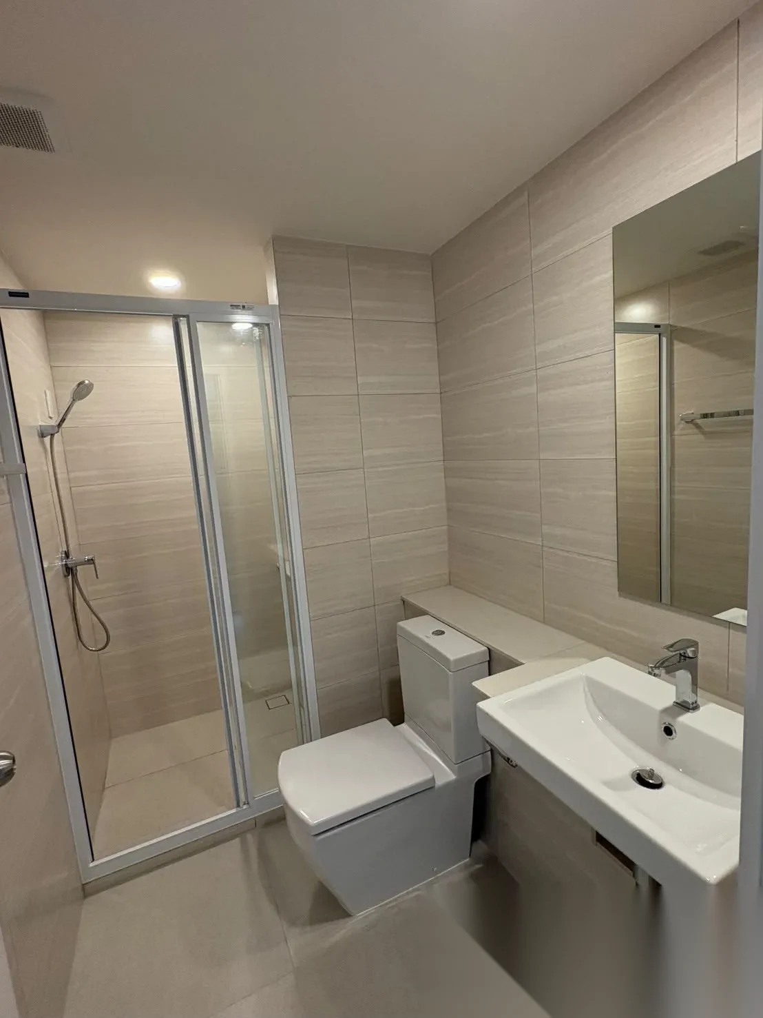 1 Bedroom Apartment for sale at Escent Phuket complex · Wichit · Pool View — photo 5