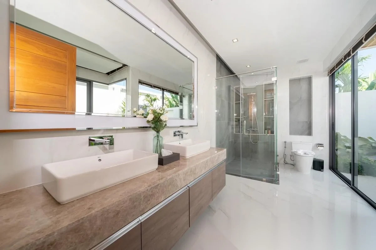 4 Bedroom Villa for rent at The Breeze Villas complex · Choeng Thale · Pool View — photo 6