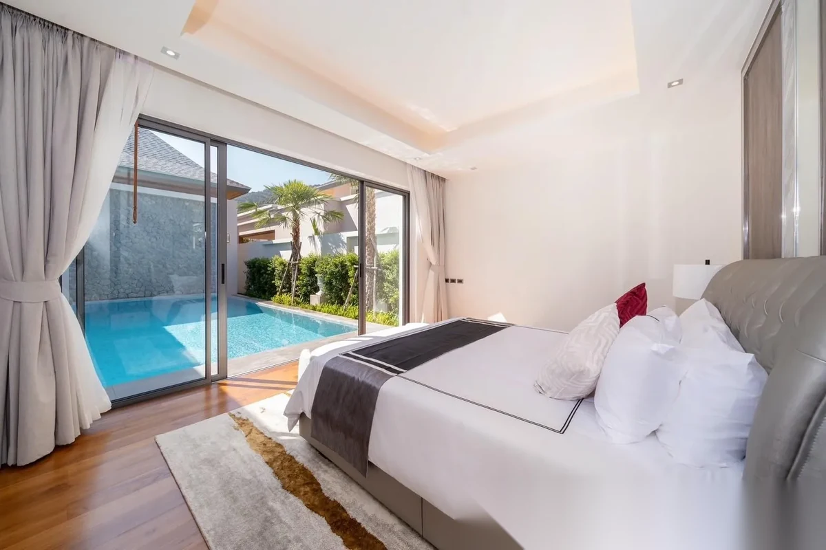 4 Bedroom Villa for rent at The Breeze Villas complex · Choeng Thale · Pool View — photo 7