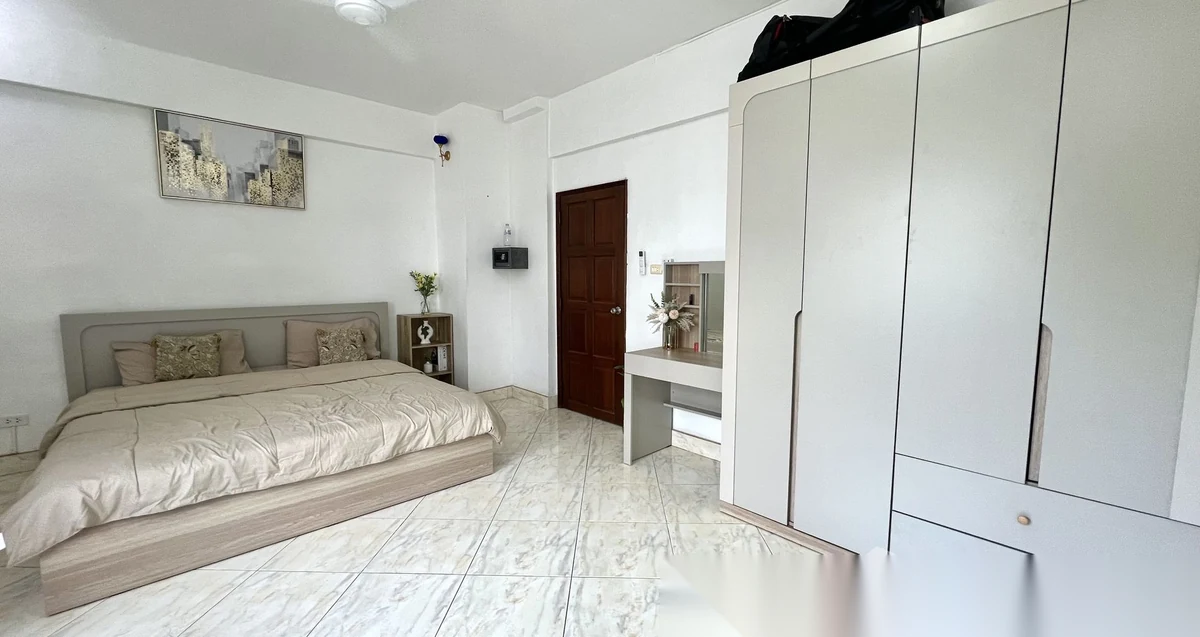 1 Bedroom Apartment for rent at Patong Condotel complex · Patong · Garden View