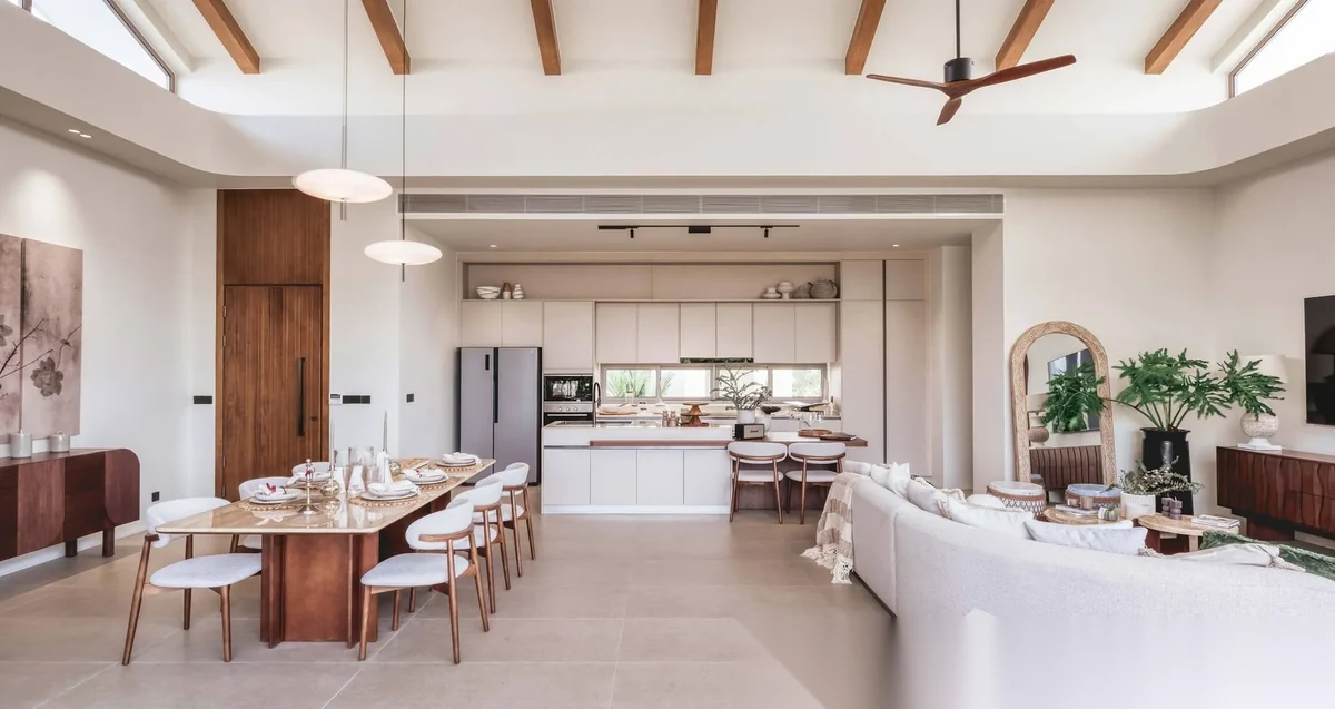 4 Bedroom Villa for sale at Manor Phuket complex · Si Sunthon · Pool View