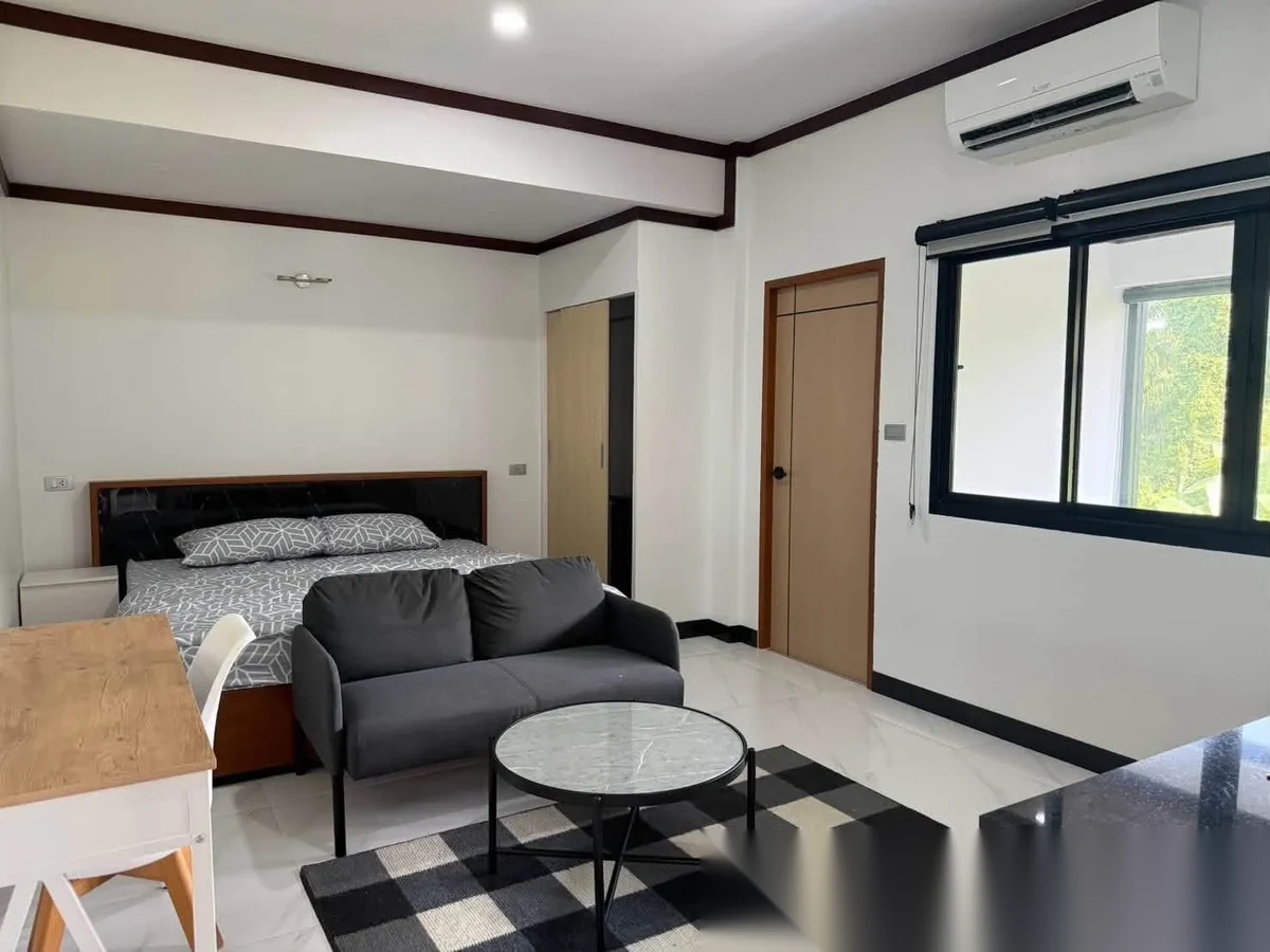 4 Bedroom Villa for rent · Thep Krasattri · Pool View — photo 7