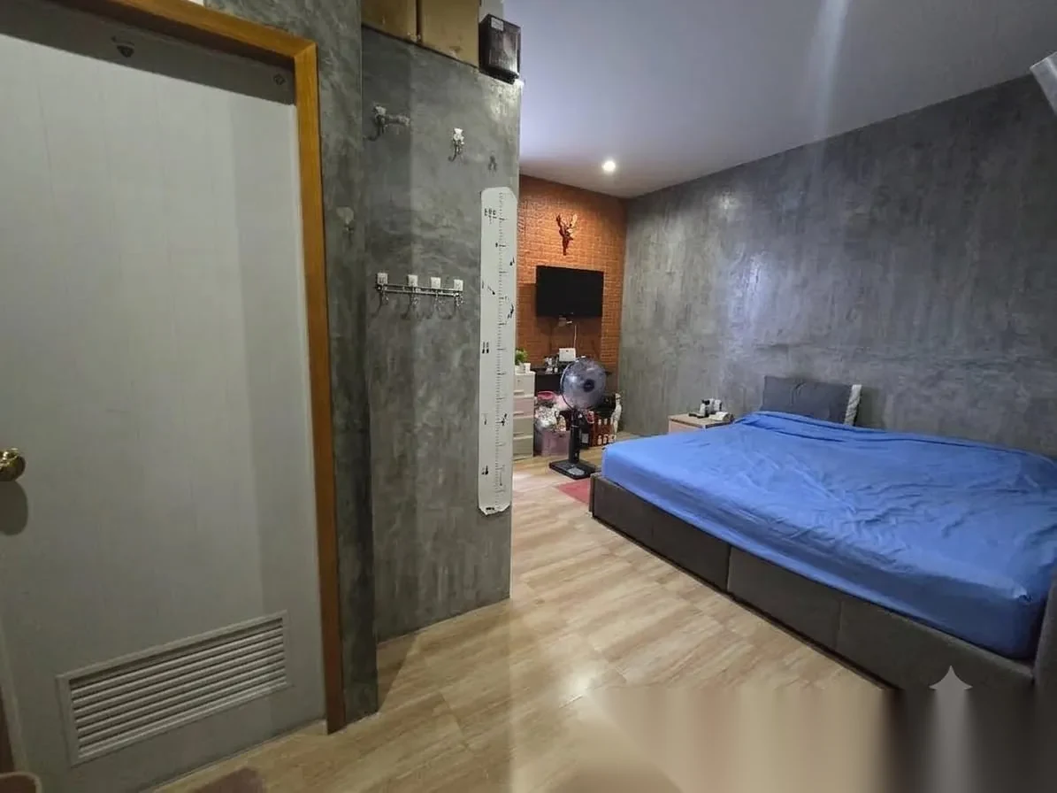 4 Bedroom House for sale · Garden View — photo 3