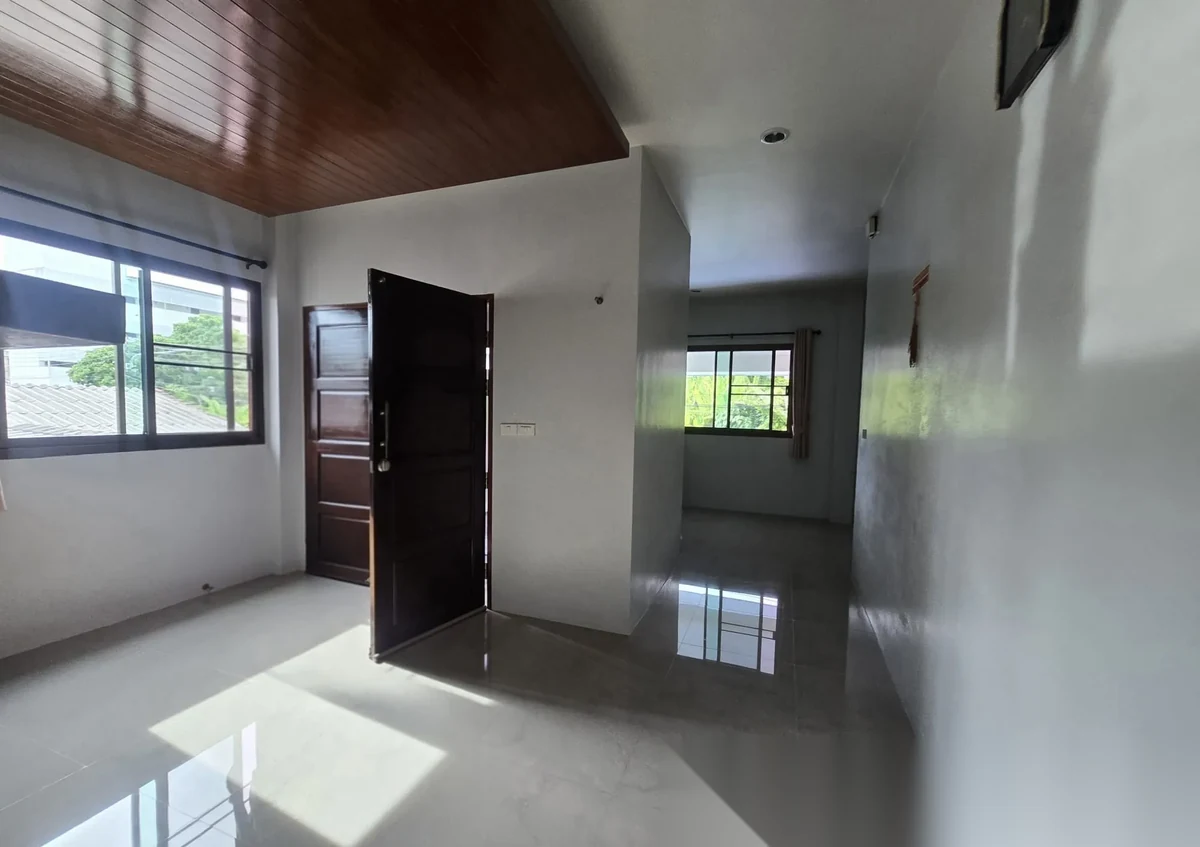 4 Bedroom House for sale · Garden View — photo 8