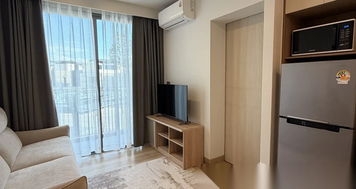 2 Bedroom Apartment for sale at Skypark Celeste Laguna complex · Choeng Thale