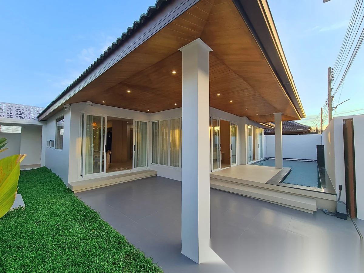 3 Bedroom Villa for sale · Pool Access — photo 27