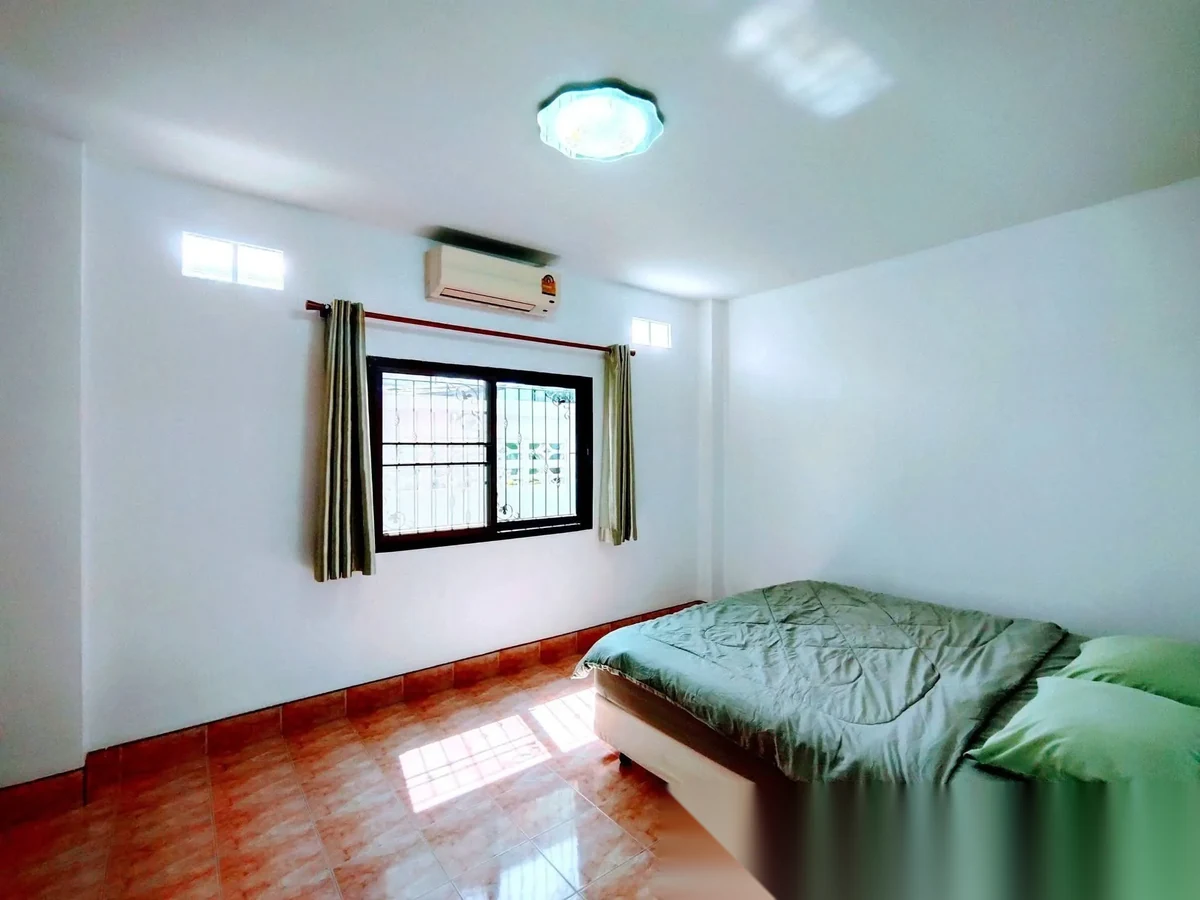 3 Bedroom House for sale — photo 11