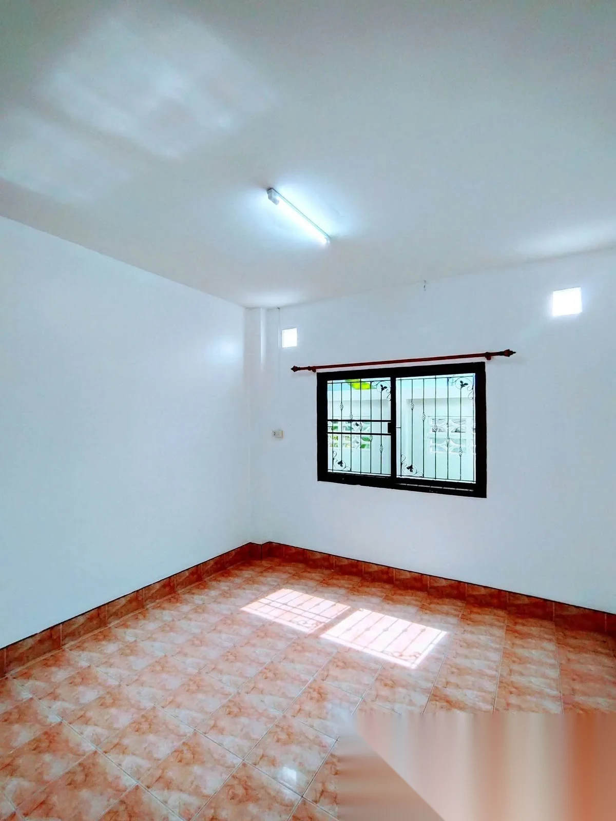 3 Bedroom House for sale — photo 13