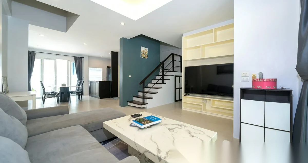 3 Bedroom House for rent at Garden Place Village complex · Thep Krasattri · Pool Access