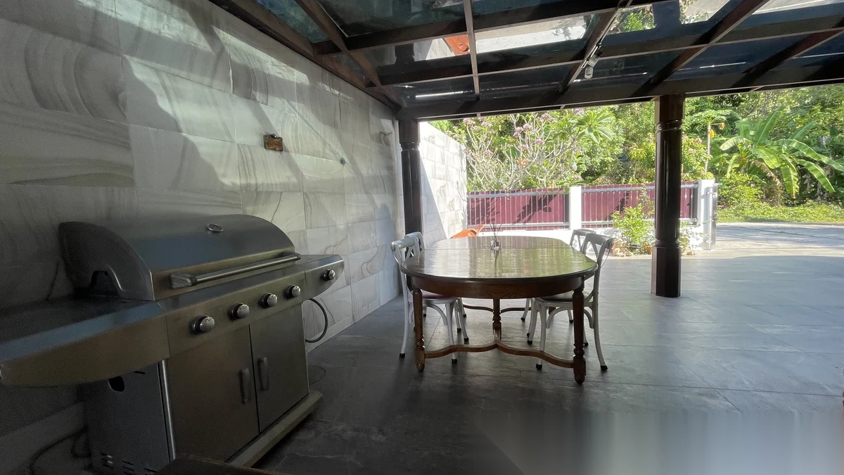 4 Bedroom House for rent · Chalong — photo 5