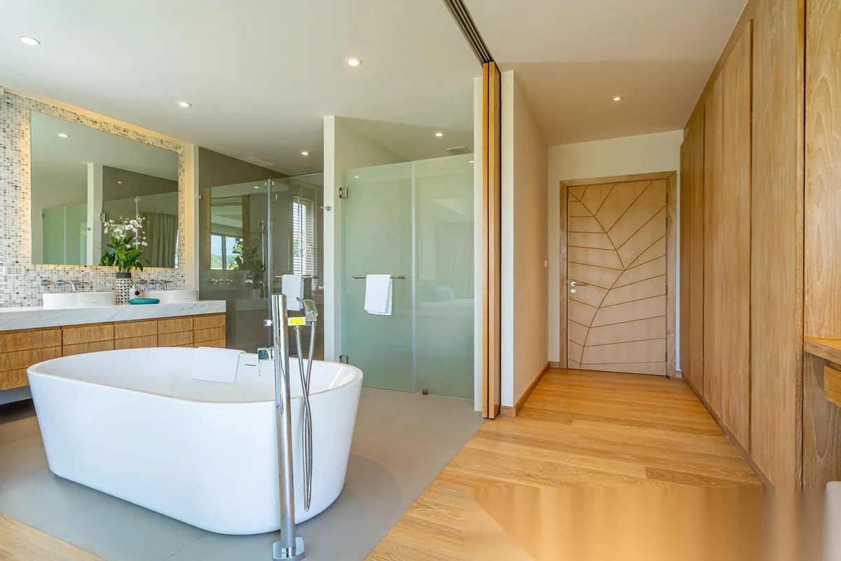 4 Bedroom Villa for sale at Trichada Breeze complex · Choeng Thale · Pool Access — photo 7