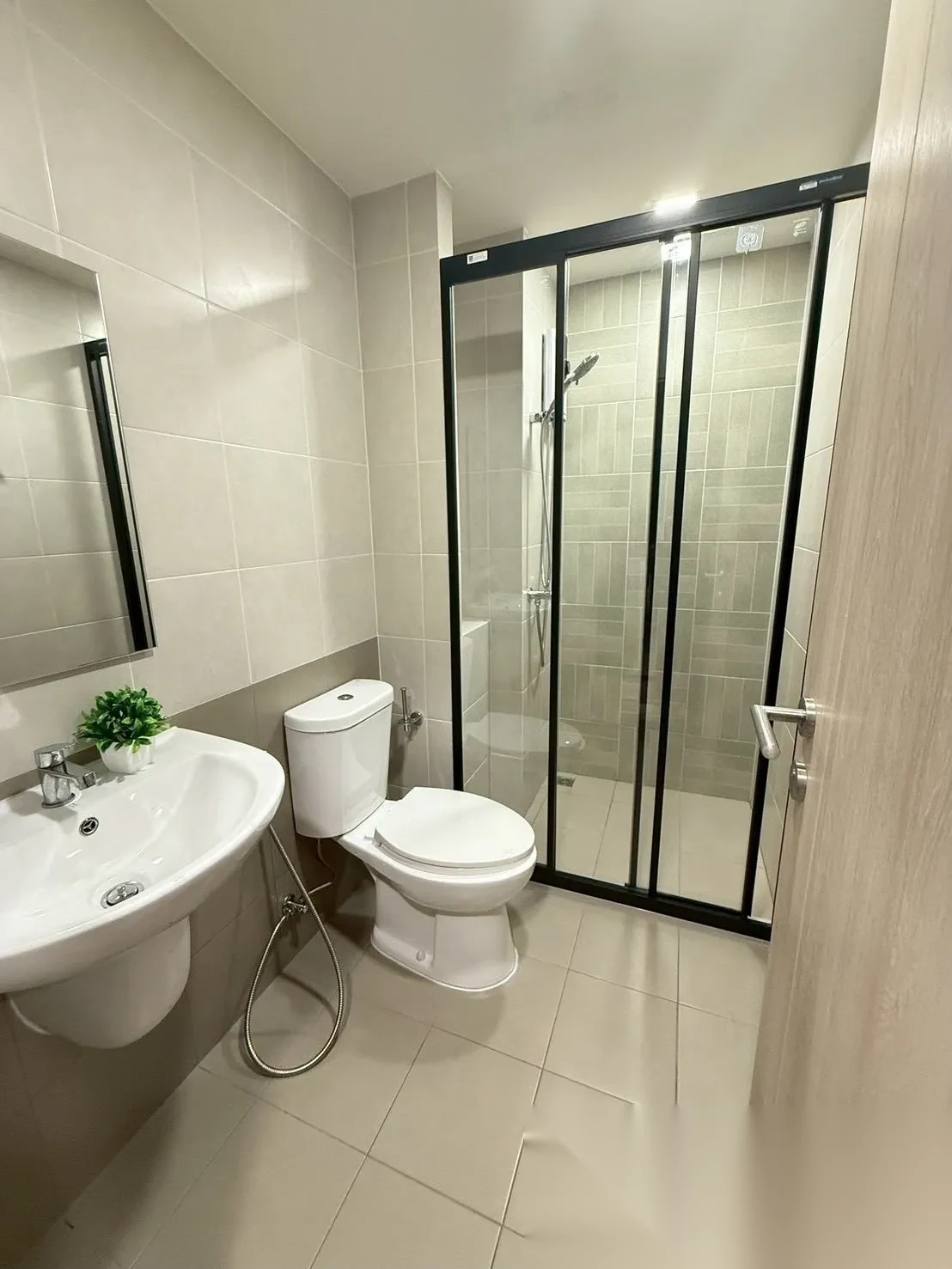 Апартаменты 1BR в ЖК Dcondo Reef Phuket · Кату · Выход к бассейну — фото 12