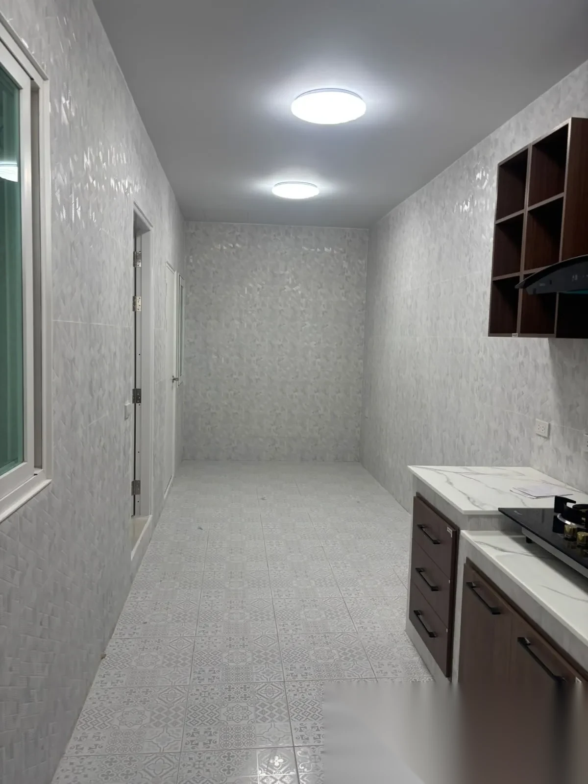 4 Bedroom House for rent at Mana Kathu Lake complex · Kathu · Pool Access — photo 10