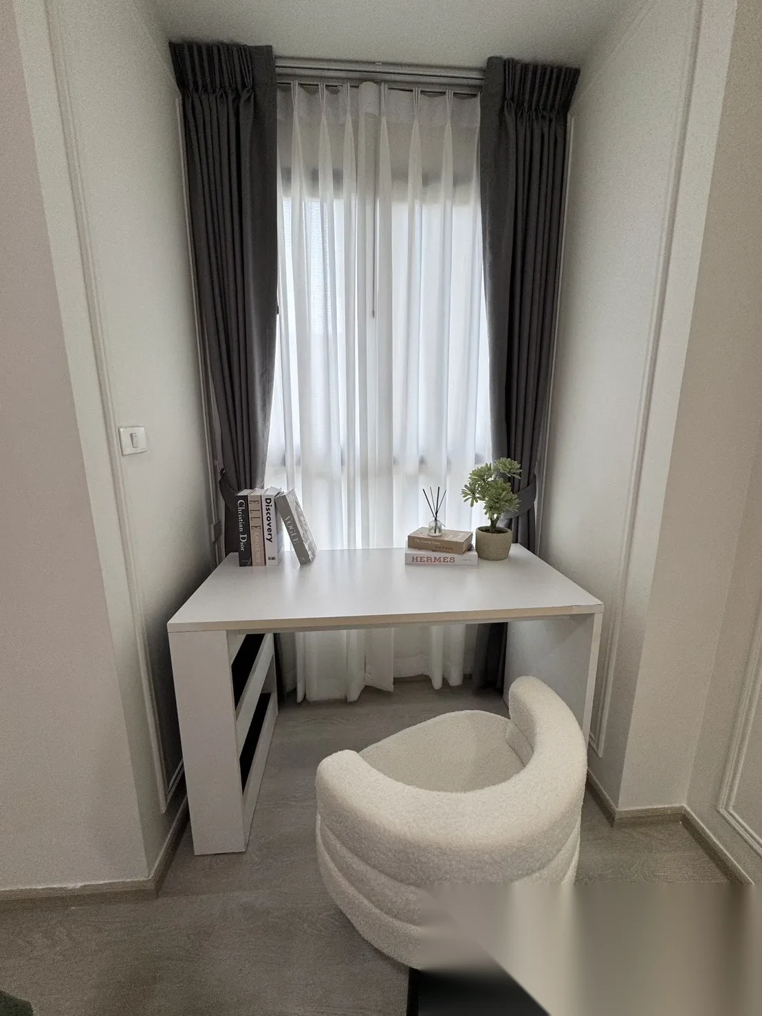 1 Bedroom Apartment for sale at ZCAPE III complex · Wichit · Pool View — photo 11