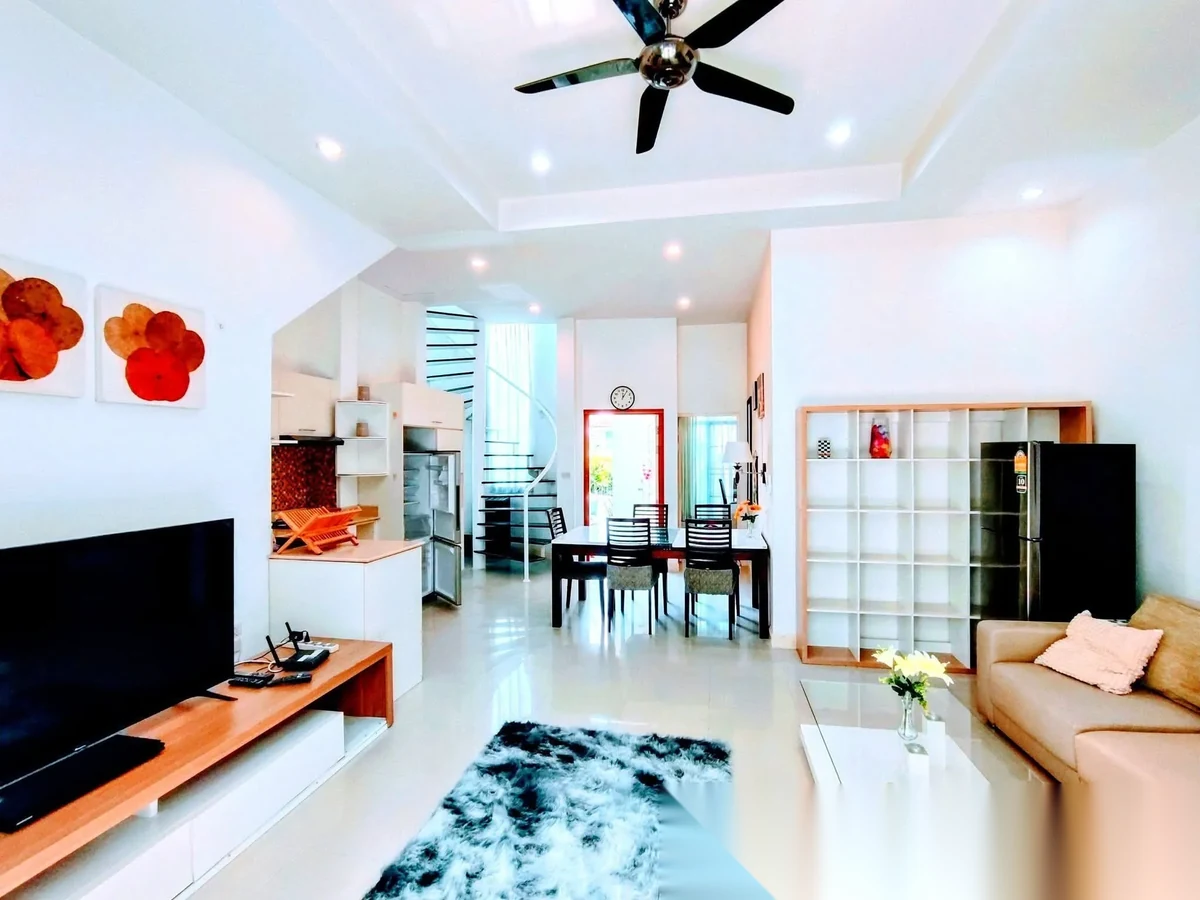 3 Bedroom Villa for rent at Saiyuan Med Village complex · Rawai — photo 4