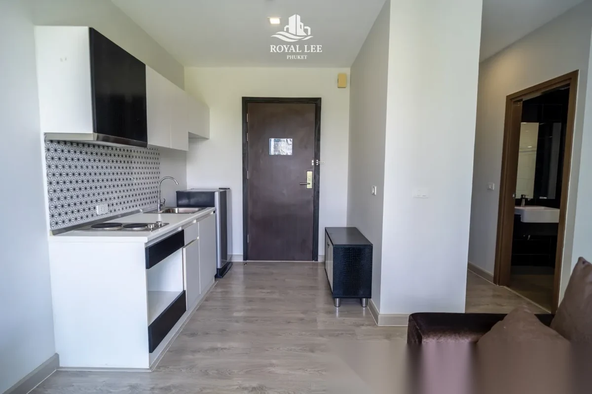 Апартаменты 1BR в ЖК Royal Lee The Terminal Phuket · Саку · Вид на озеро — фото 10