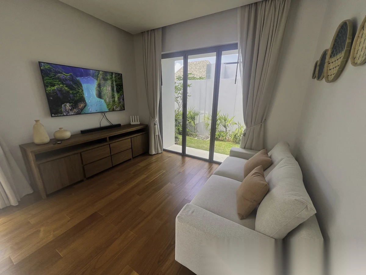 4 Bedroom Villa for sale at Anchan Tropicana complex · Thep Krasattri · Garden View — photo 10