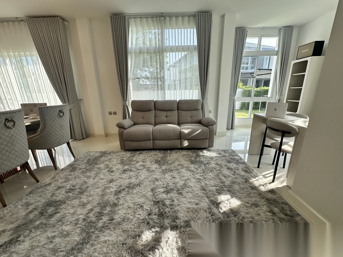 4 Bedroom House for rent at Siwalee Rasada complex · Phuket Town · Pool Access — photo 3