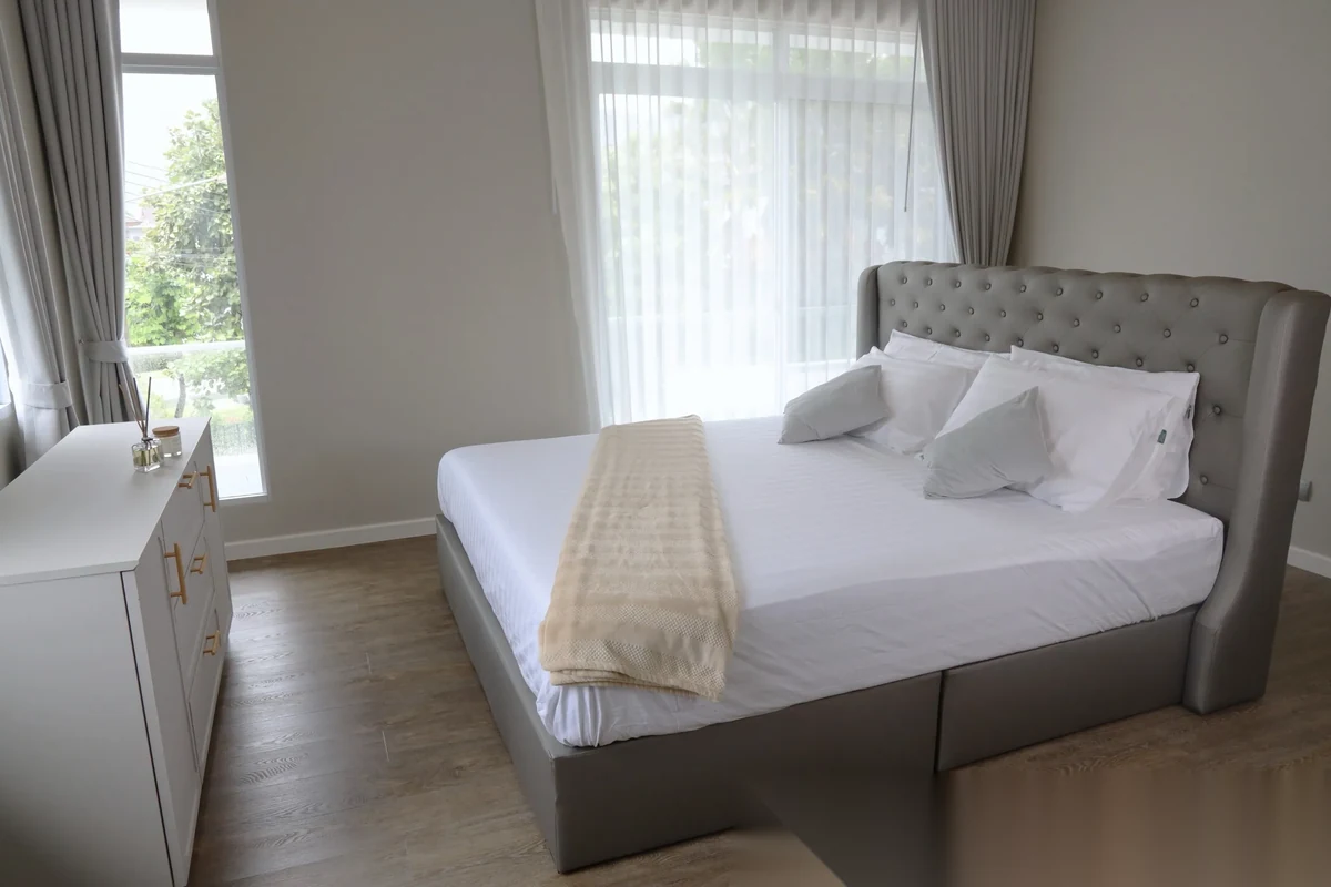 4 Bedroom House for rent at Siwalee Rasada complex · Phuket Town · Pool Access — photo 4