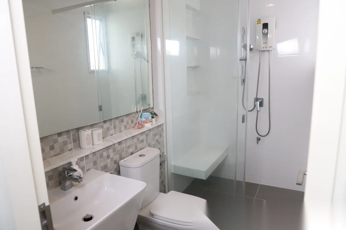 4 Bedroom House for rent at Siwalee Rasada complex · Phuket Town · Pool Access — photo 5