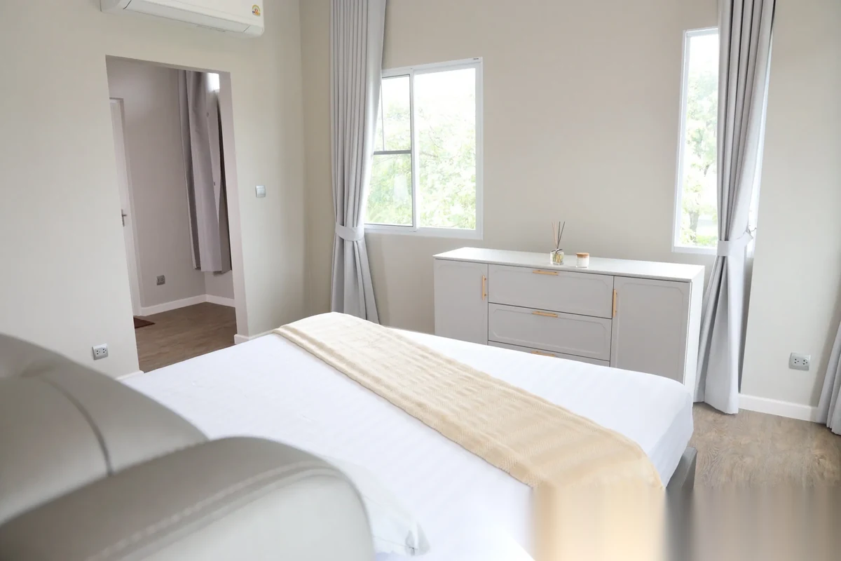 4 Bedroom House for rent at Siwalee Rasada complex · Phuket Town · Pool Access — photo 11
