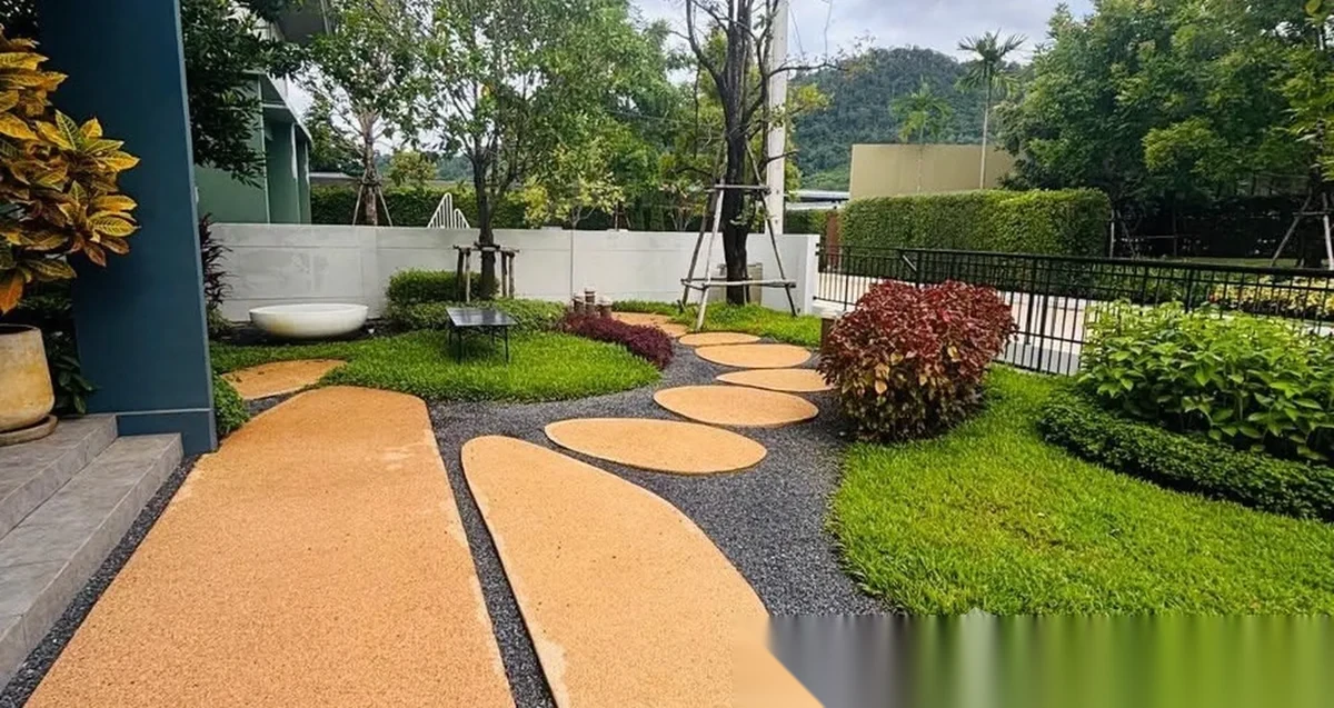 3 Bedroom House for rent at SARANSIRI RETREAT LUXURY complex · Ko Kaeo