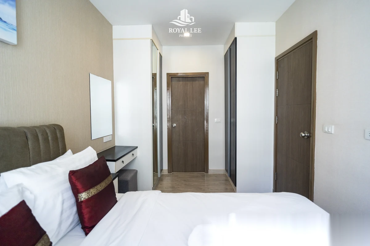 1 Bedroom Apartment for sale at Royal Lee The Terminal Phuket complex · Sakhu · Lake View — photo 2
